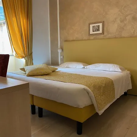 Hotel Centrale Hotel 3*