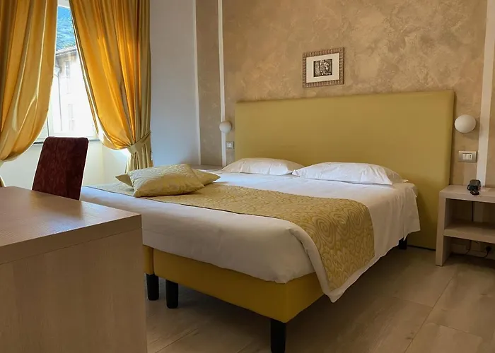 Hotel Centrale Otel 3*