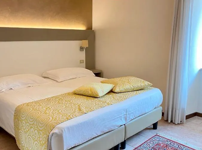 Hotel Centrale Otel San Pellegrino Terme