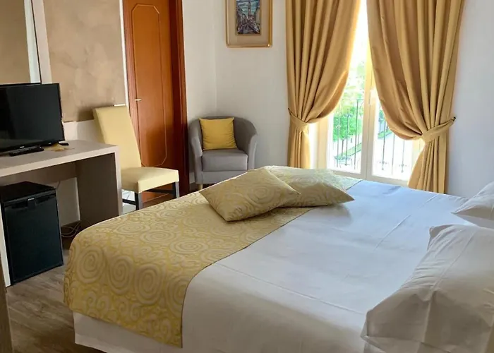 Hotel Centrale Otel San Pellegrino Terme