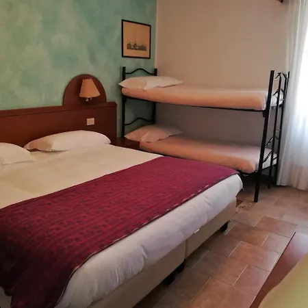 Hotel Centrale Hotel 3*